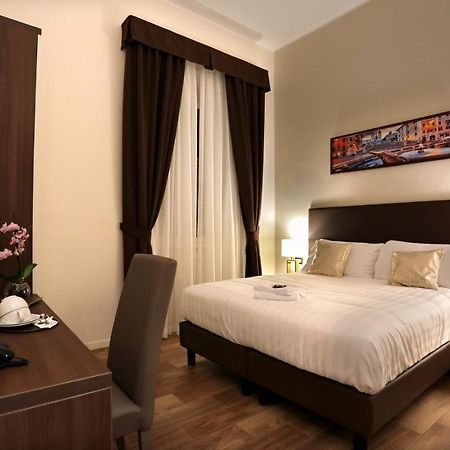Elegant Rooms Roma - Guest House Exteriör bild